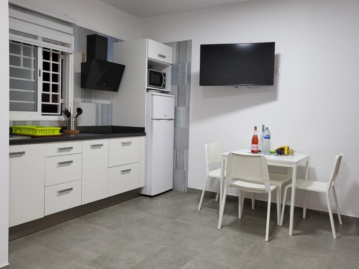 Marga Studio H10 Arona  Bagian luar foto